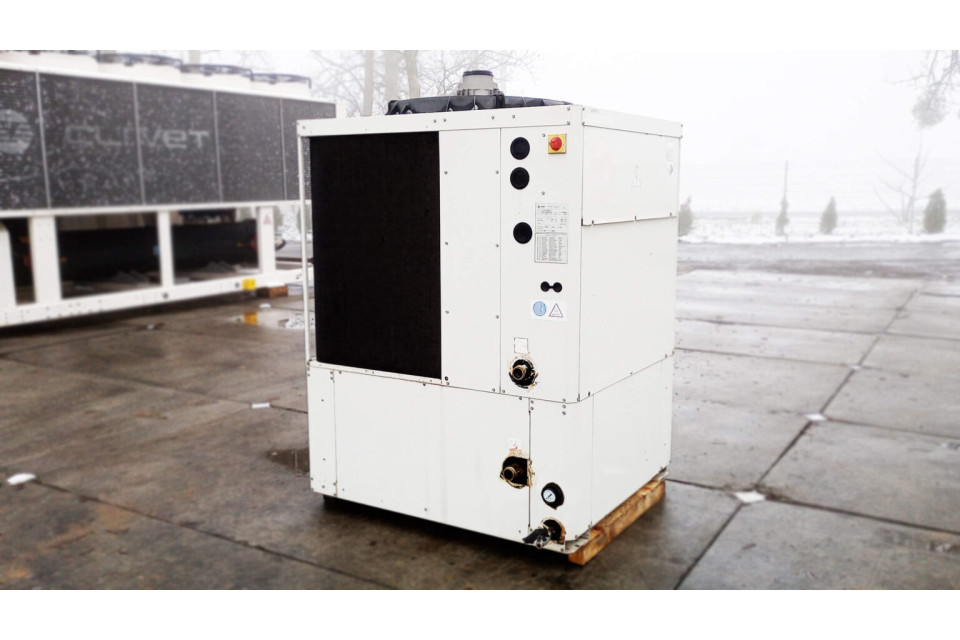 Used air-cooled chiller Trane, 31.3 kW