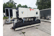 Used split-system chiller Trane RTUD, 401 kW
