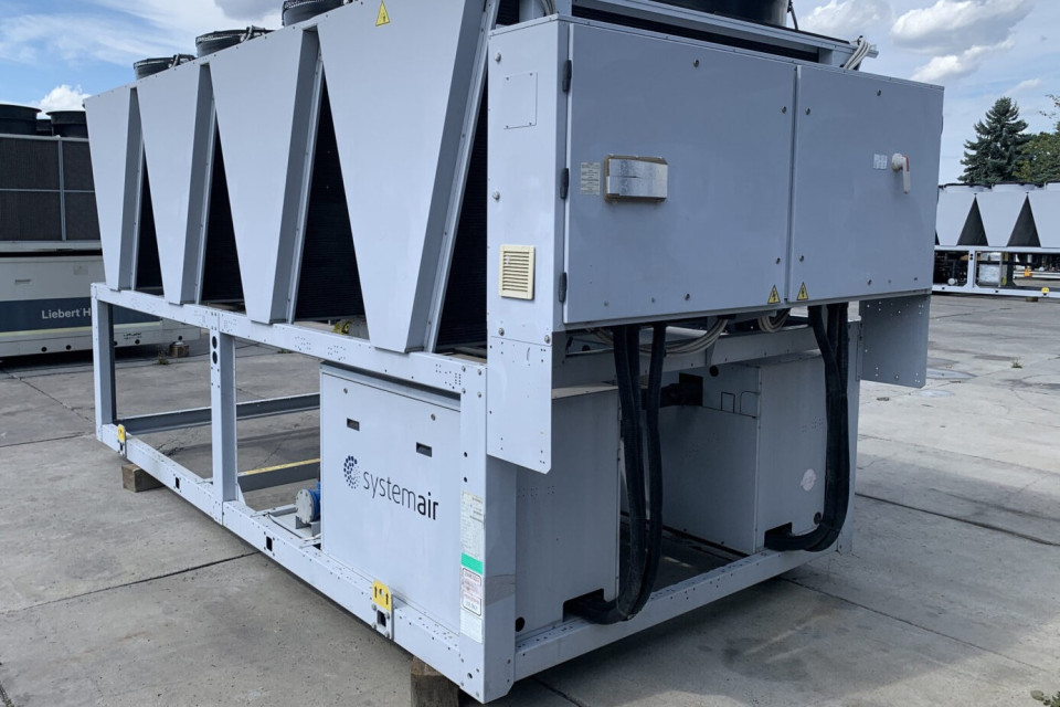Outlet air-cooled chiller / heat pump Systemair SYSCROLL.330.AIR, 308.3 kW