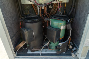 Nou – Chiller / pompă de căldură răcit cu aer Climaveneta NX N G06 LN K 0202P, 44.9 kW
