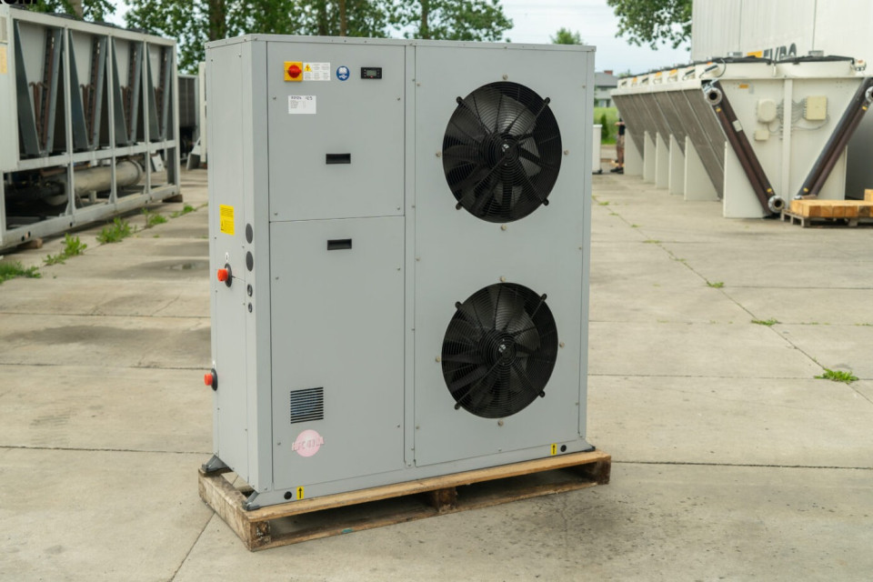 Used air-cooled chiller / heat pump Systemair SYSCROLL 20 AIR EVO HP, 20 kW