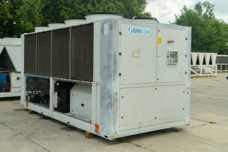 Used air-cooled chiller / heat pump Emicon PAE 4902 S KC, 488 kW
