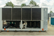 Used air-cooled chiller / heat pump Emicon PAE 4902 S KC, 488 kW