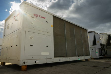 Used air-cooled chiller / heat pump Trane RTMA105, 368.7 kW