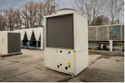 Used air-cooled chiller / heat pump Bluebox GEYSER 2 MT 52, 54.3 kW