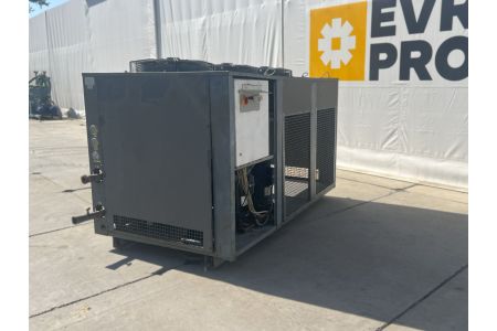 Used air-cooled chiller National Lab, 67 kW