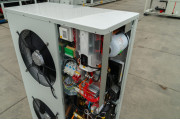 Outlet luftgekühlter Kaltwassersatz / Wärmepumpe Climaveneta MEHP IB G07 15Y, 13.5 kW