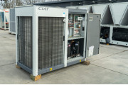 Gebrauchter luftgekühlter Kaltwassersatz / Wärmepumpe Ciat AQUACIAT2 ILDC 240V, 61.5 kW