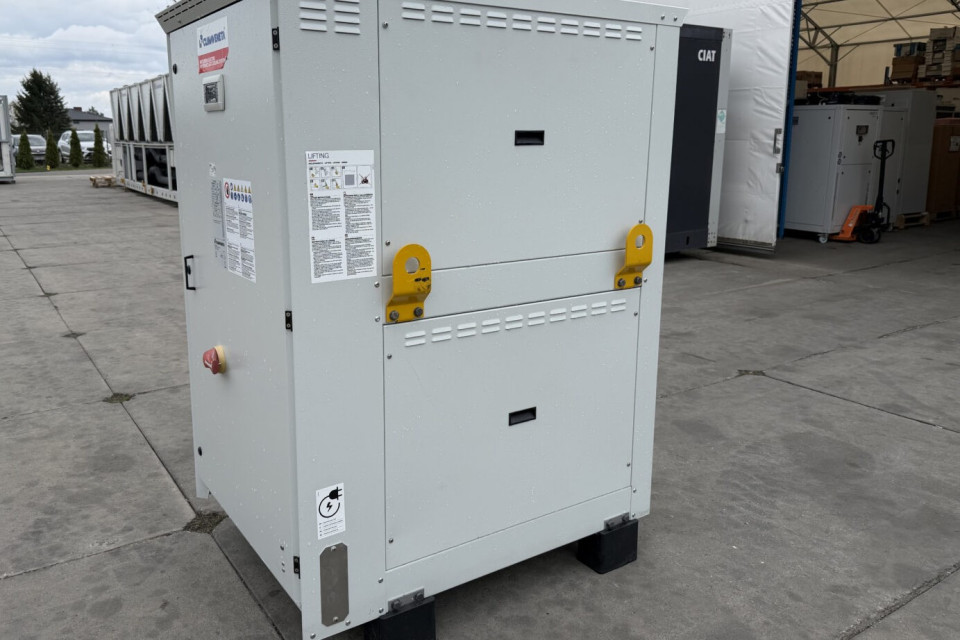 Outlet water-cooled chiller / heat pump Climaveneta NX W H 0182, 55.9 kW