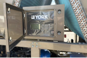 Outlet air-cooled chiller / heat pump York YCPB 420, 364 kW