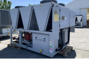 Outlet air-cooled chiller Systemair SYSCROLL 240 AIR CO E COAT, 238.1 kW