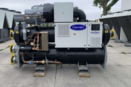 Outlet water-cooled chiller Carrier 30XW 0852B0010, 829 kW