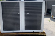 Outlet air-cooled chiller York YSAQ 75 L.FSC.KM.AVM, 75.14 kW