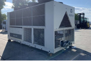 Used air-cooled chiller Liebert FL4039, 396 kW
