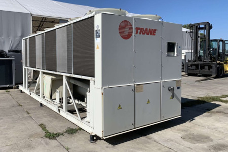 Used air-cooled chiller Trane RTAC 185, 648 kW Used air-cooled chiller Trane RTAC 185, 648 kW
